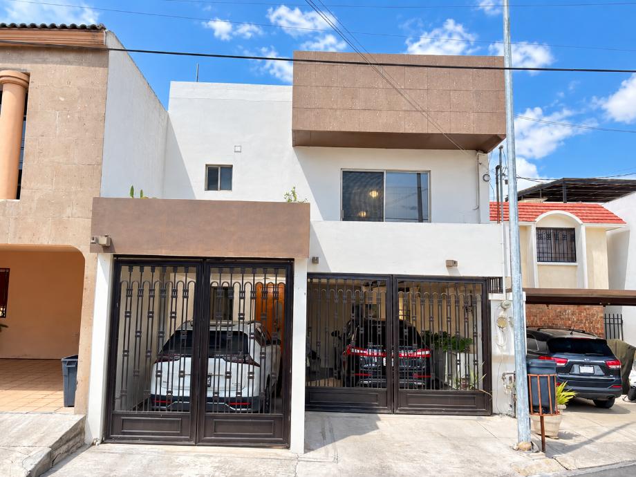 Imagen de casa en venta en colinas de san jerónimo, monterrey, nuevo león