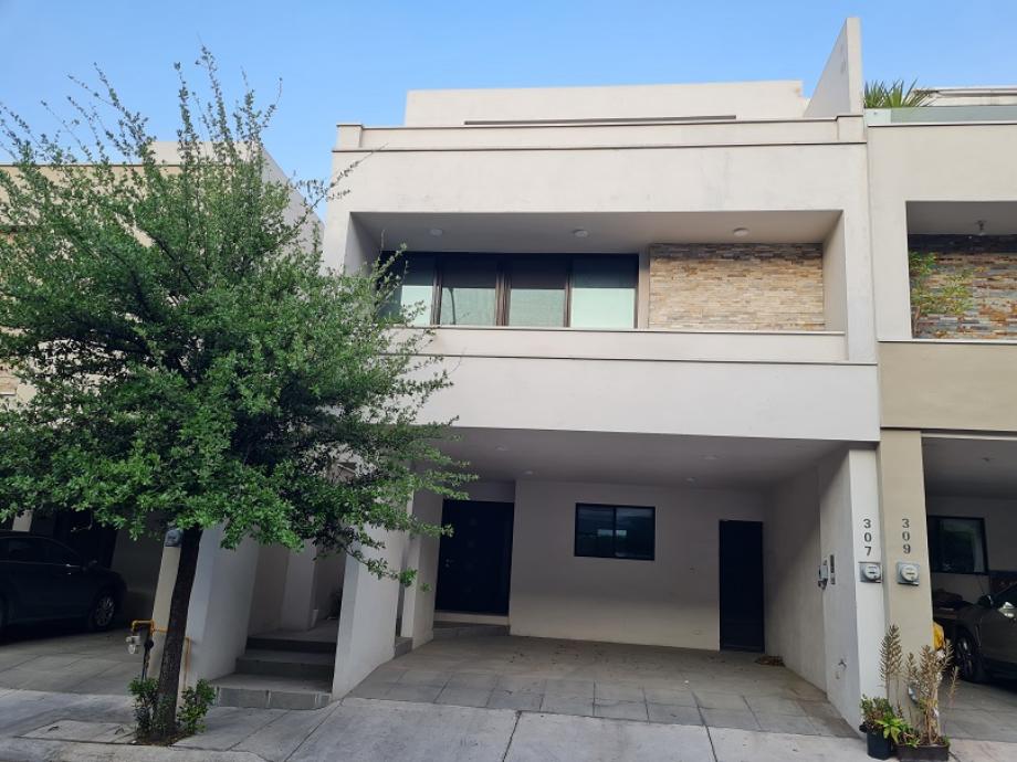 Imagen de casa en renta en privadas sierra madre residencial, santa catarina, nuevo león
