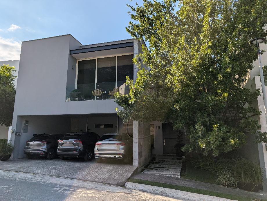 Imagen de casa en venta en cantizal, santa catarina, nuevo león