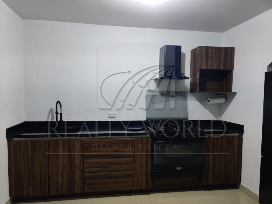 Imagen de casa en renta en fraccionamiento san antonio, santa catarina, nuevo león