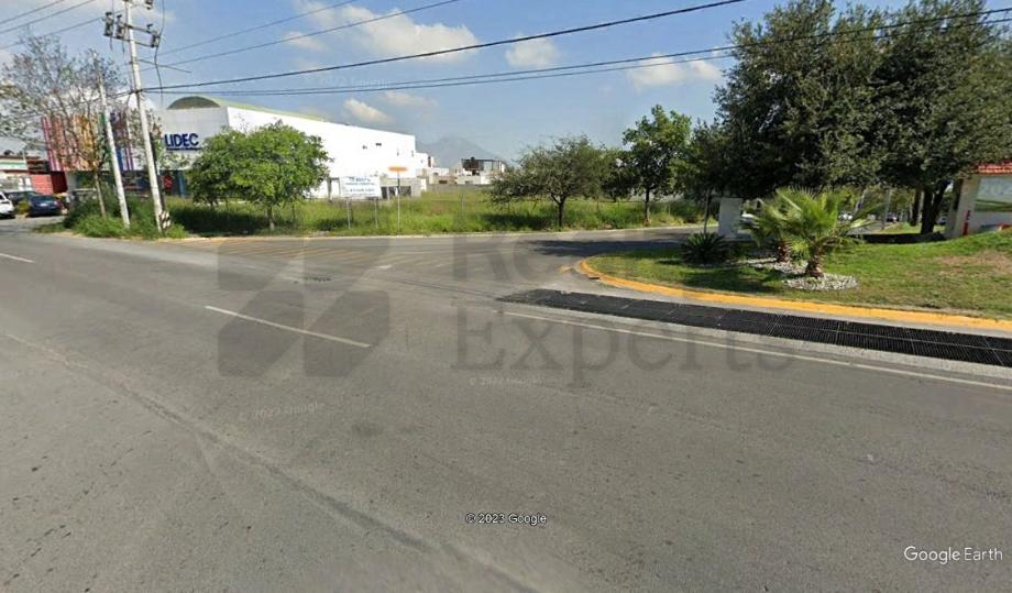 Imagen de terreno en renta en paseo de cumbres, monterrey, nuevo león