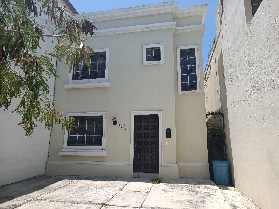 Imagen de casa en renta en privada sendero anáhuac, san nicolás de los garza, nuevo león
