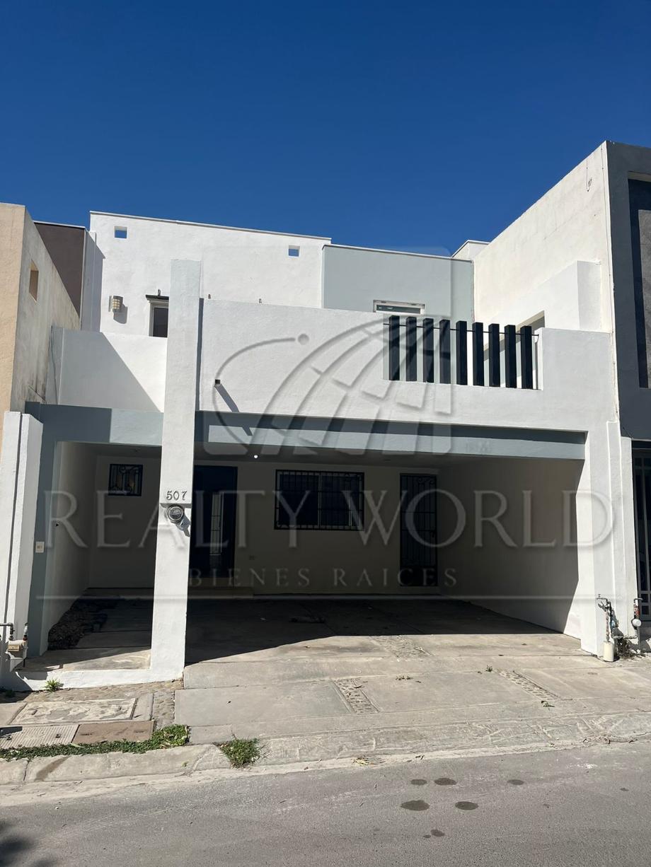 Imagen de casa en venta en puerta de hierro, monterrey, nuevo león