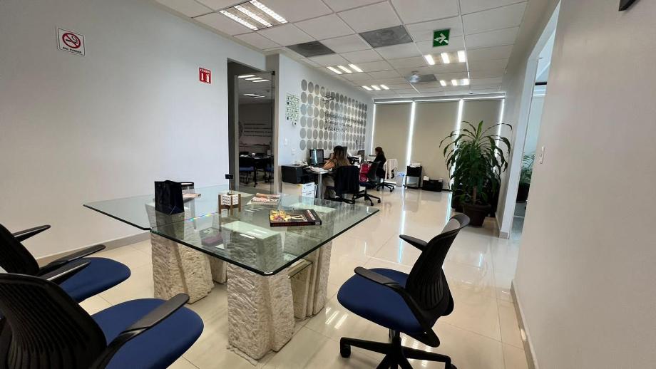 Imagen de local en venta en villa las fuentes, monterrey, nuevo león