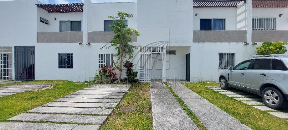 Imagen de casa en renta en residencial puerto marino, puerto morelos, quintana roo