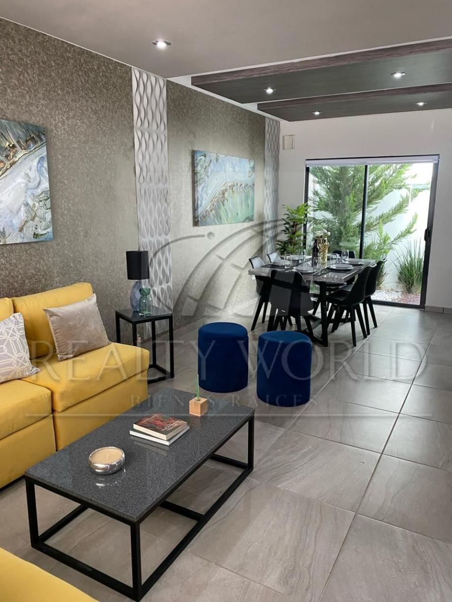 Imagen de casa en venta en fraccionamiento cumbres vista, saltillo, coahuila de zaragoza