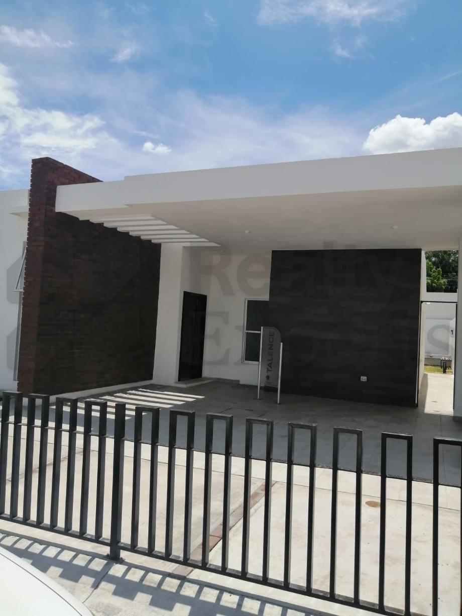 Imagen de casa en venta en parques de la cañada, saltillo, coahuila de zaragoza