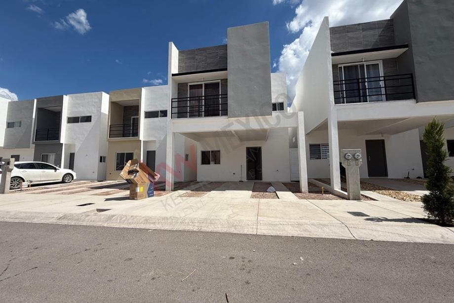 Imagen de casa en renta en fraccionamiento romanzza, chihuahua, chihuahua