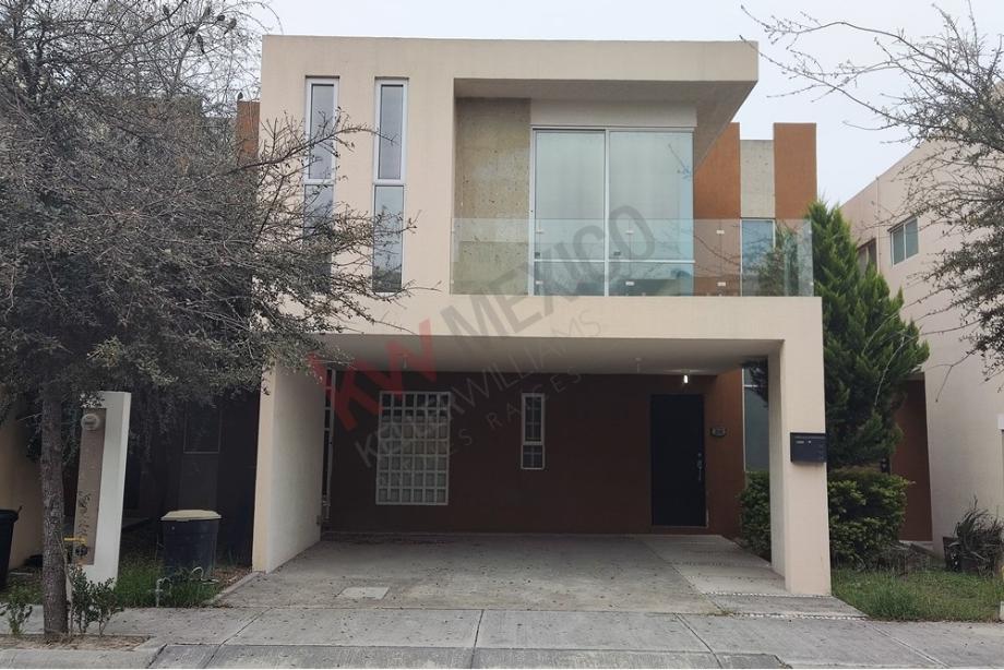 Imagen de casa en renta en fraccionamiento crystal lagoons, apodaca, nuevo león
