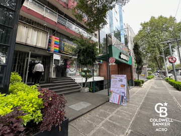 Oficina en Renta, Colonia Florida, Sobre Insurgentes