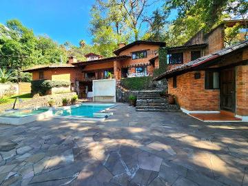 CASA EN RENTA COPORITO, AVANDARO, VALLE DE BRAVO