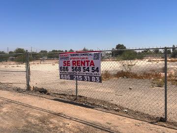 SE RENTA TERRENO COMERCIAL CARR AL AEROPUERTO - (34)