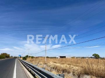 Venta de Terreno Comercial Cercano al Aeropuerto - (34)