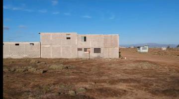 Renta de terreno en San Quintín. - (34)