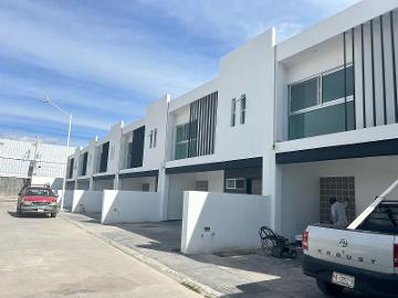Casa en venta, Privada Rincón de Luna - (34)