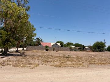 TERRENO EN RENTA EN GRANJAS LOS MANANTIALES - (34)