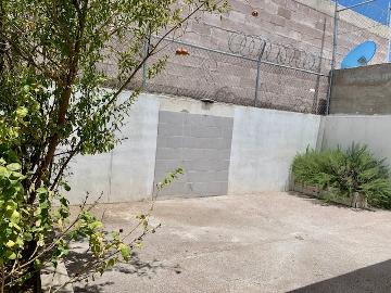 Casa en renta al norte de la ciudad - (34)