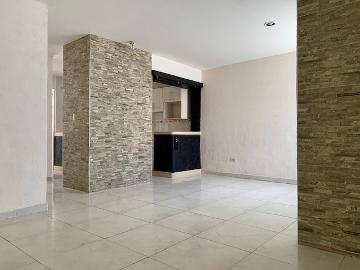 Casa en renta al norte de la ciudad - (34)