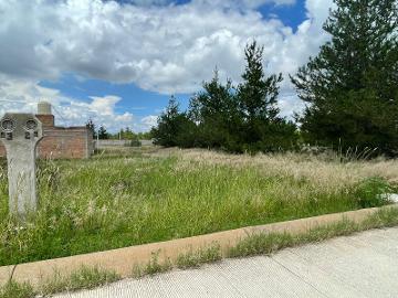 Terreno en venta en residencial privado Las Villas - (34)