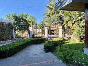 Casa en renta en el Campestre - (34)