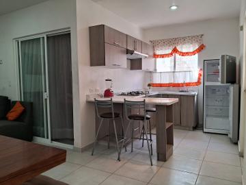 CASA EN RENTA - AMUEBLADA - (34)