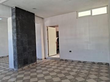 CASA EN RENTA - AMUEBLADA - (34)