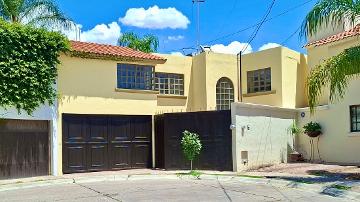 CASA EN RENTA POR COLOSIO - (34)