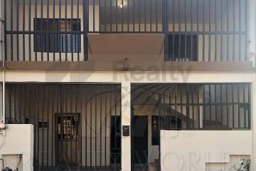 BODEGA EN VENTA LA COLONIA TERMINAL, ZONA CENTRO DE MONTERREYAmplia bodega en zona centro de Monterr