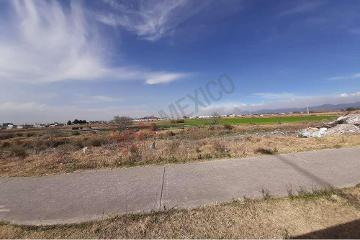 Venta de terreno con uso de suelo mixto ideal para desarrolladores e Inversionistas. Estado de Mexico, Calimaya, Coatipac, Valle del Nevado