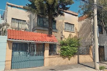 Construcción para inversión en venta. Remodela y Gana