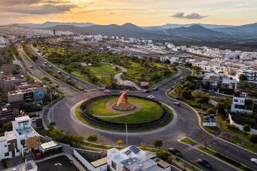 🌿 Invierte en Zibatá: Vida de Lujo, Naturaleza y Rentabilidad Garantizada 🌿