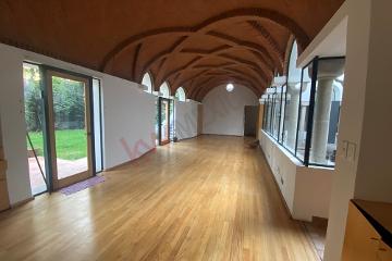 Rento casa con jardin en condominio en San Ángel, Alvaro Obregón