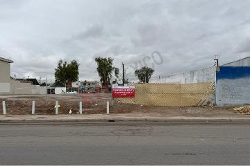 Terreno en renta, sobre Calzada Gomez Morin o Periférico