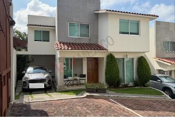 Casa en Lomas de Atzingo Cuernavaca Morelos