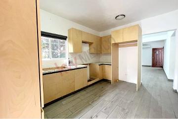 CASA EN VENTA EN CIENEGA , TIJUANA – Comodidad en un Solo Nivel